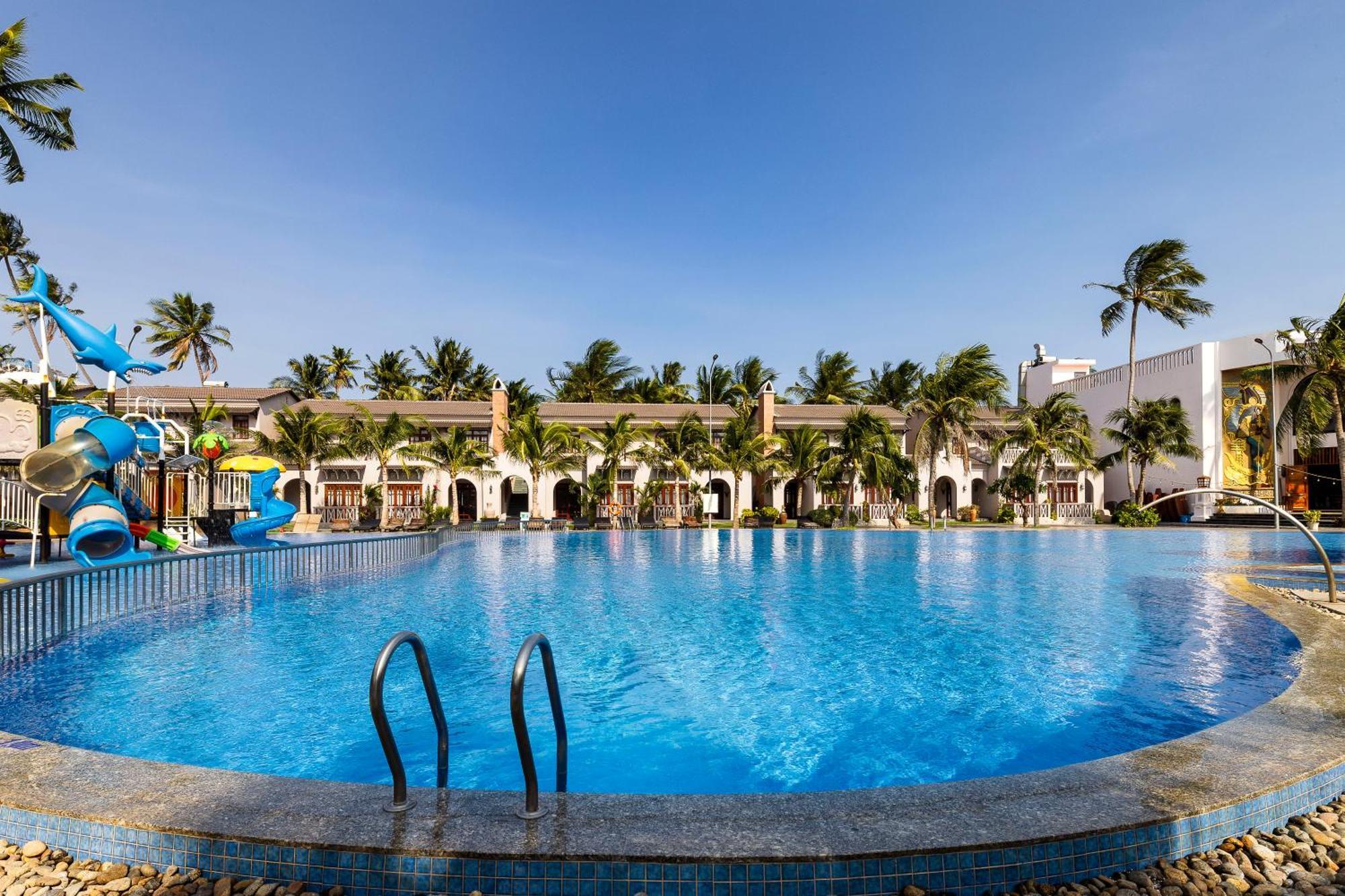 Le Viva Resort Mui Ne Phan Thiet Bagian luar foto